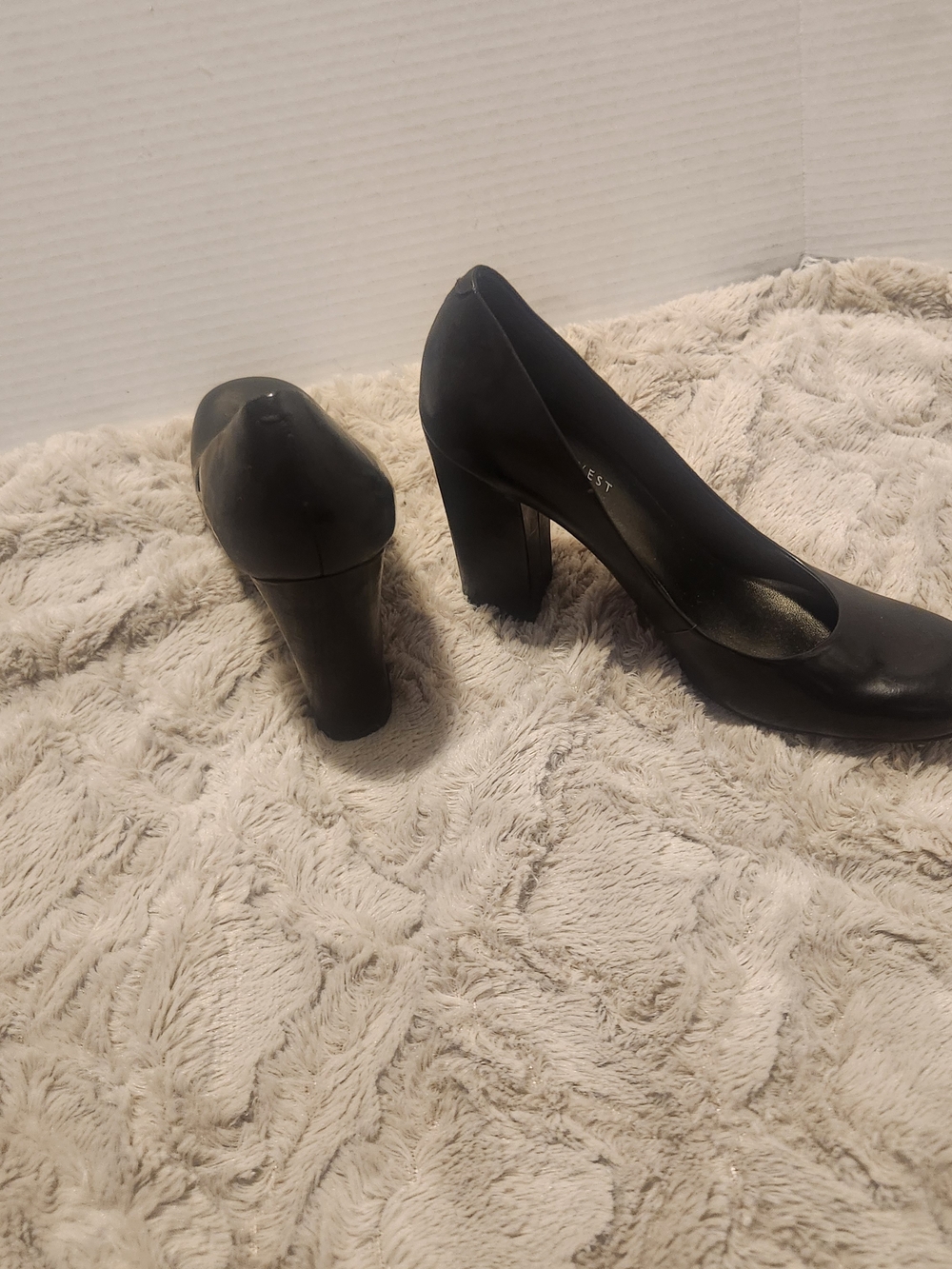 Nine West Burgundy Square-Toe Block Heel Pumps - Picture 6 of 8